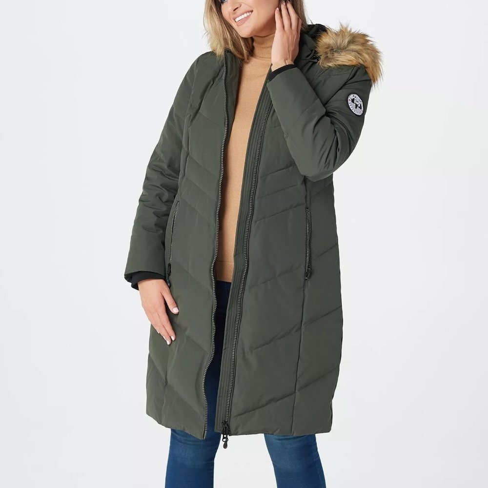 Arctic Expedition Chevron Quilted Down Coat